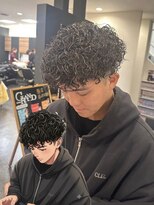 オム グランド(HOMME GRAND) カーリーパーマ