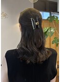 上品　ハーフアップ　参列ヘア