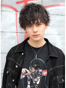 ネイビー(NAVY) グランジフェザーマッシュ 無造作スパイラルパーマ 乱れ髪