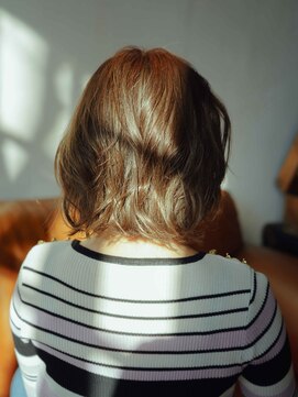 ヘアアンドリラクゼーション シャッセ(Hair&Relaxation SASE) ラフウェーブボブ
