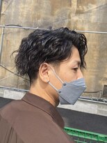 ドルクス 日本橋(Dorcus)&nbsp;メンズ髪型　長め　ロン毛　耳かけツイスパ　サーファーヘア