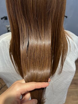 クララデアンシュシュ(Kurara de UN CHOU CHOU) TOKIOトリートメント