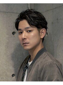 ドットクー(.COEUR) 20代・30代・40代大人カッコいい2ブロック【髪質改善カラー】