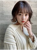 ハイトーン　イヤリングカラー　ボブ　大人ヘア