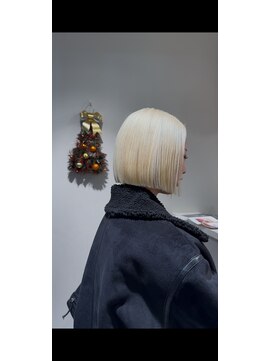 ムーム(Momb) 抜きっぱなしボブ