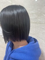 ゼル ビッグアイ(ZELE)&nbsp;黒髪ぱっつんボブ