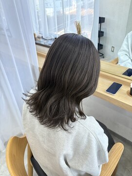 リュンヌ(Lune) 透明感×グレージュ