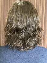 エフプロモーションフローラ(FLORA)&nbsp;大人女性におすすめのナチュラルパーマ