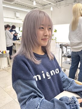 ニュイアン(nuian) ホワイトベージュ