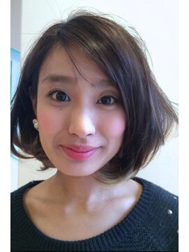 ドアー ヘア ラテ(Door hair.latte) 抜け感フラッフィーボブ×オリーブカラー30代40代