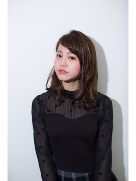 アバント(avant) ショートバングミディ