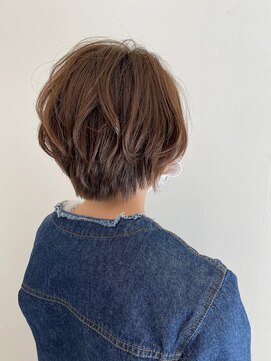 アームス リレーション(Arms Relation) ふんわりショート