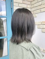 ヘアールーム ギフト(Hair Room Gift) ミディアム／外ハネワンカール