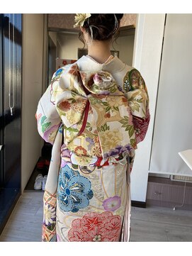 コアフール美感の季 振袖着付&ヘアセット