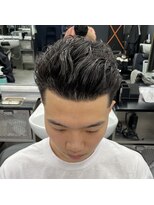 ザ フェイダーズ(The Faderz) 七三オールバックかき上げヘアツーブロックツイストパーマメンズ