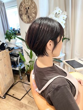 マカナ(makana) コンパクトショート