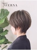 【大人ハイライト×丸みショート】