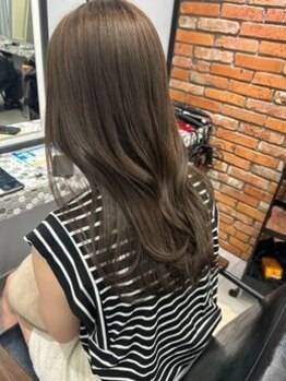 リジー バイ グランジュ(rijii by granze)の写真/[阪急梅田1分]カット＋髪質改善美髪カラー￥6900☆透明感＆艶感が叶うオベリクスで理想の髪色に[髪質改善]