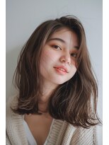 ラナ 新宿(lana)&nbsp;こなれミディ/顔まわり/シアーグレージュ【lana hair/新宿】