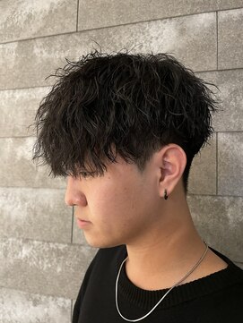 ニアウ 伊勢崎連取店(Niau) メンズマッシュツイストスパイラルパーマメンズパーマ