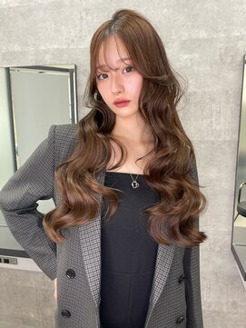 リリー(Lilley) マロンベージュ×小顔レイヤー×韓国風巻き×髪質改善