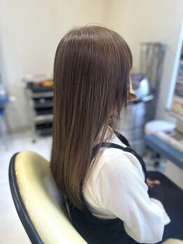 ヘアープレイスクリアライン 栄町店(hair place CLEAR LINE)の写真/【HITA美髪トリートメント】髪のクセやうねりにお悩みの方におすすめ◎髪の芯から潤い、艶感UP◇
