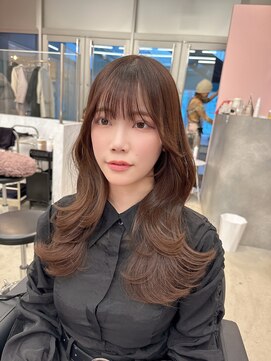 クム(kumu) 【kumu】 ロングレイヤー/顔周りカット/栄/名古屋