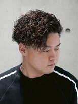 メッツ 原宿(METS)&nbsp;MEN'S/ツイストスパイラル×テーパーフェード/サイドパート