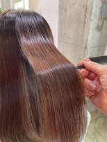 ユリーカ(eureca)&nbsp;髪質改善×ミディアムレイヤー