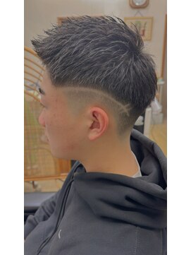 竹内理容 ジェットスキンフェード