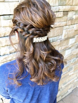 エノモト(ENOMOTO) 波ウェーブ×ロープ編み結婚式用ルーズハーフアップ20代30代40代