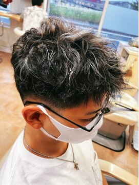 プロペラスタイル ヘアーメイク ホワイトメッシュ