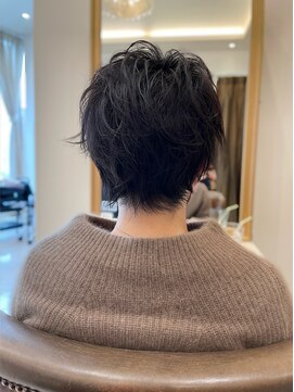 リュドール 名駅(Rue D'or) 華やかさアップなベリーショートスタイル