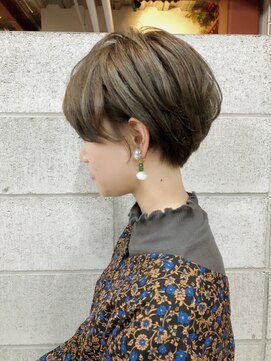 アンドチル 渋谷(AND CHILL) カジュアルショート/小顔ヘア/大人ショート【AND CHILL渋谷】