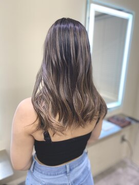 アンブル リュクス 池袋(amble luxe) グレージュ　オトナバレイヤージュ