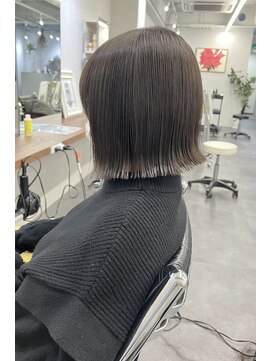 オウル(Owll) ◆◇オリーブアッシュ　外ハネミニボブ◇◆