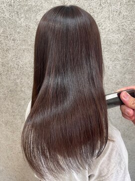 ガーディナ(Gardina) 髪質改善トリートメント　縮毛矯正　暗髪　ツヤ髪