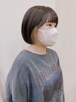 アヴァンセ サニー美容室&nbsp;ミニボブ/ショートボブ/イヤリングカラー