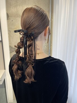 リリー(Lilley) くすみベージュ×姫カットレイヤー×韓国風巻き【ayana】