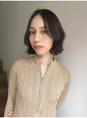 切りっぱなしボブ外ハネ外国人風ボブヘーゼルベージュアッシュ