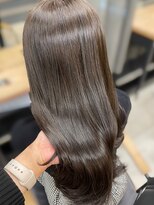 アリュウル 表参道 青山(Allure) ブリーチなし透明感グレージュカラー◯伊藤