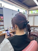 ナンバーエイト(number eight)&nbsp;おしゃれフィッシュボーン ドレスヘア 結婚式 お呼ばれ 二次会