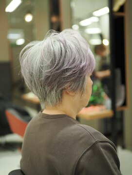 【醍醐/六地蔵】白髪染め卒業/ミセスに似合うショートレイヤー