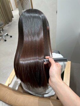 スラッシュアイボリー 姫路駅西店(SLASHivory) 髪質改善／オーガニックカラー／艶髪