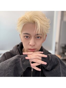 ジーナ 天神(Zina)の写真/メンズの身だしなみは眉毛カットで垢抜けた印象に◎アイブロウワックスも対応！第一印象を格上げ♪