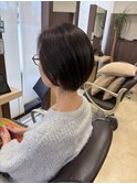 ショートボブ