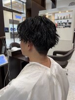カイノ イオンモール草津店(KAINO) 緩やかな縦落ちメンズパーマ