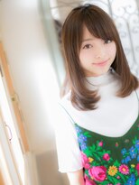 ハイル(Heil)&nbsp;【Heil】　＊まとまり感◎小顔ミディアムレイヤー＊