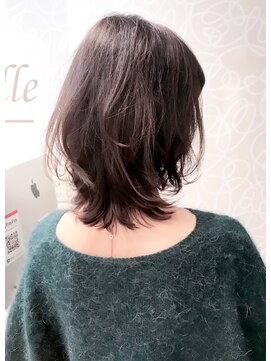 ミッシェル アフロート(michelle afloat) 10代20代30代40代50代東京小顔ひし形くびれラフCカーブカット