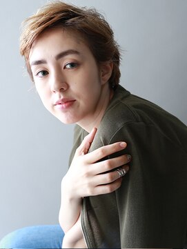 フリップビーアヴェダ(FLIP B AVEDA) 本八幡×ケアブリーチ×ベリーショートパーマ